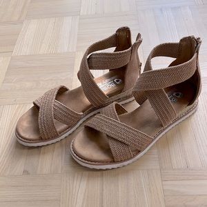 Bobs by Skechers strappy zip up sandals